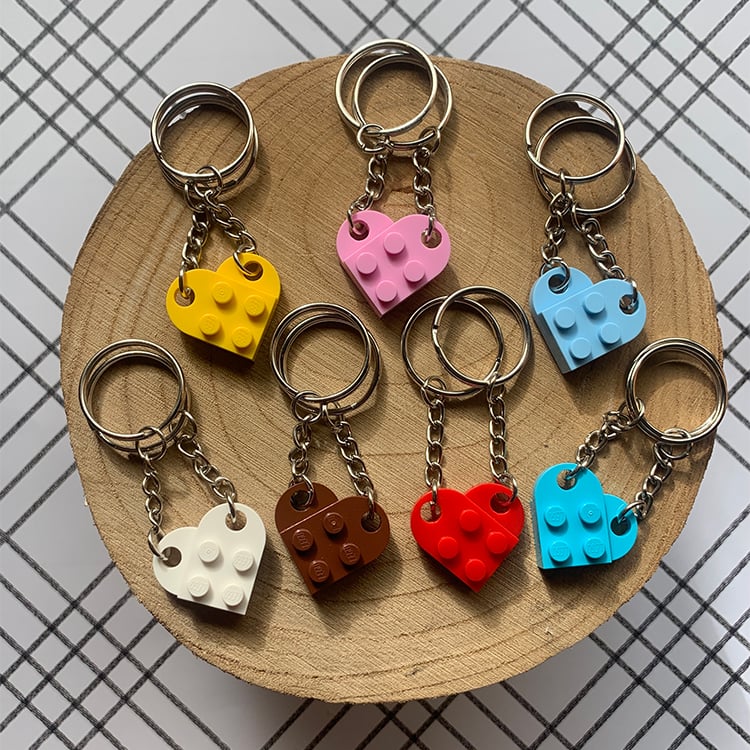 🔥LAST DAY 50% OFF - 💖Brick Heart Keychain Set