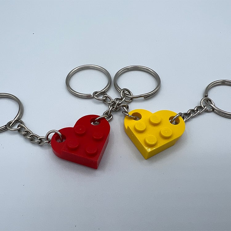 🔥LAST DAY 50% OFF - 💖Brick Heart Keychain Set