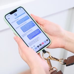 🔥2025 Hot Sale 49% Off - 📱Phone Strap with Zippered Pouch
