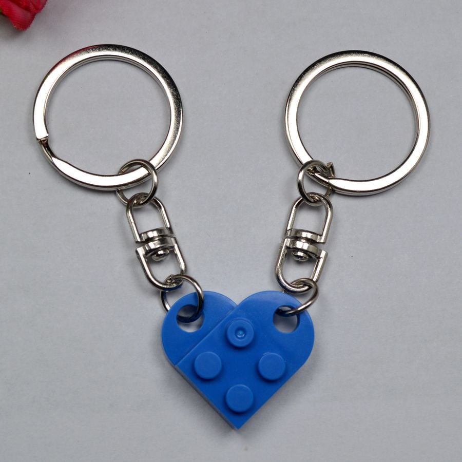 🔥LAST DAY 50% OFF - 💖Brick Heart Keychain Set